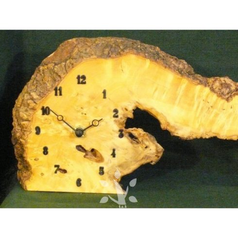 Asztali óra juharfából II.(04_427)