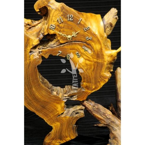 Falióra a szebbikből......( 04_555)