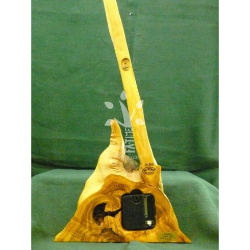 Fa óra japán akácból (04_839)