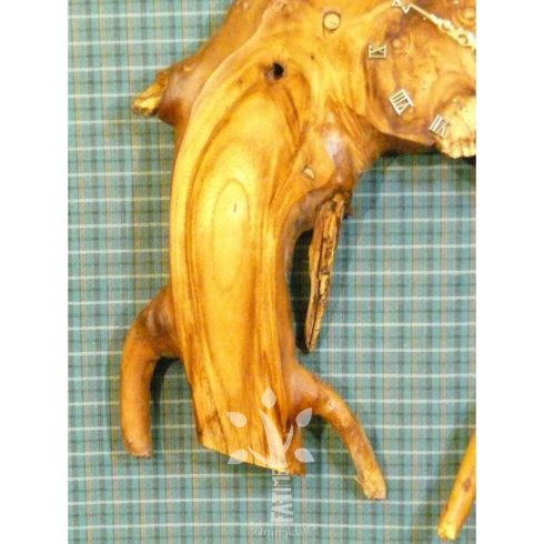 Merész falióra japán akácból (06_537)