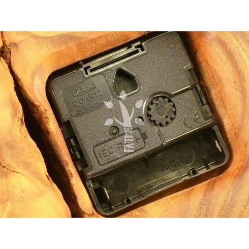 Nagyméretű falióra japán akácból (07_423)