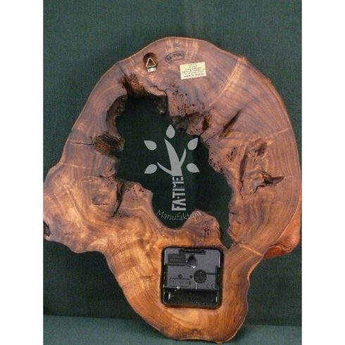 Impozáns falióra japán akácból (08_196)