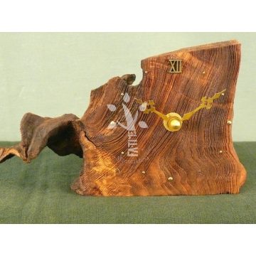 Rusztikus asztali óra japán akácból(10_148)