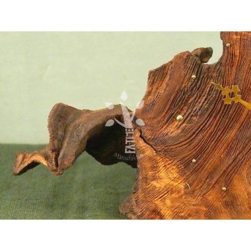 Rusztikus asztali óra japán akácból(10_148)