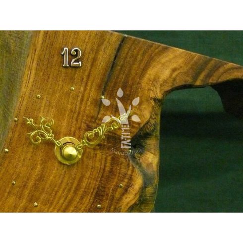 Asztali óra (10_200)