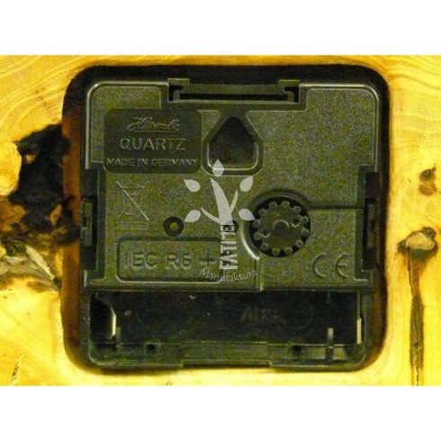 Bálványfa óra fordítva járó szerkezettel (12_083)