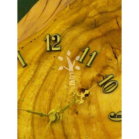 Fordítva járó óra japán akácból (12_130)