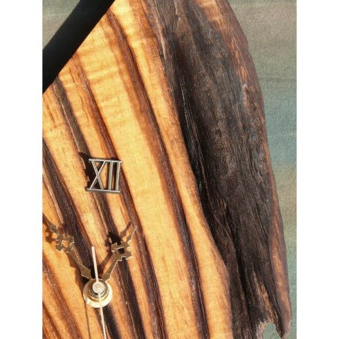 Falióra Japán akácból III. (15_003)