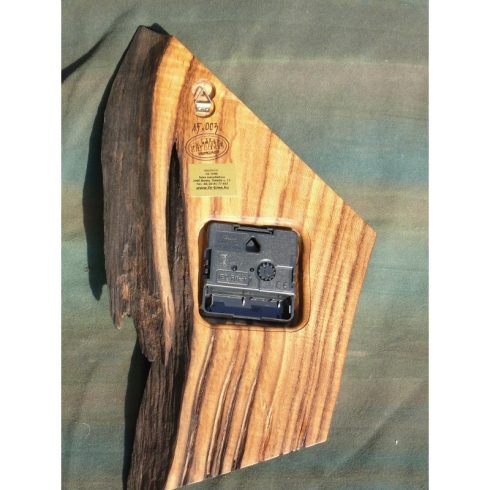 Falióra Japán akácból III. (15_003)