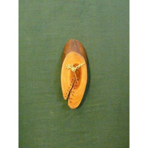 Falióra  almafából (15_039)