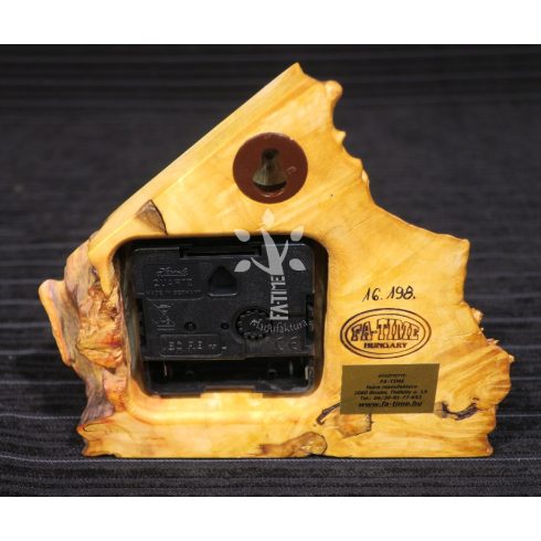 Juharfa órácska (16_198)