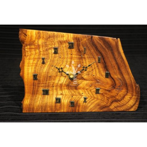 Japánakác óra (17_154)