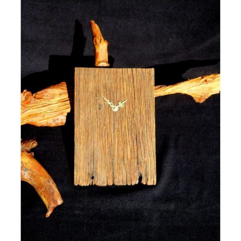 Rusztikus falióra öreg akácfából  (19_032)