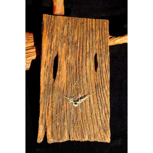 Rusztikus falióra öreg akácfából  (19_037)