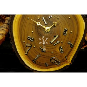 Mennyi az idő?? Falióra (19_174)