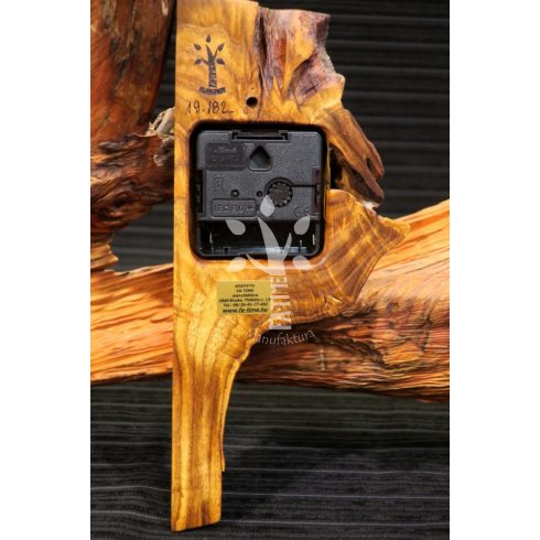 Japánakác órácska (19_182)