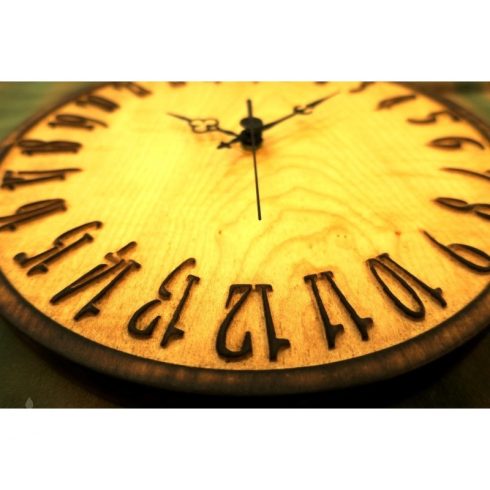 24 órás óra (24-18-009)