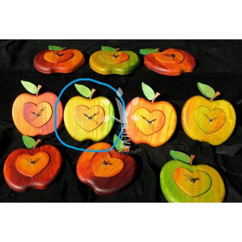 Zöld alma falióra  (Alma_19-008)