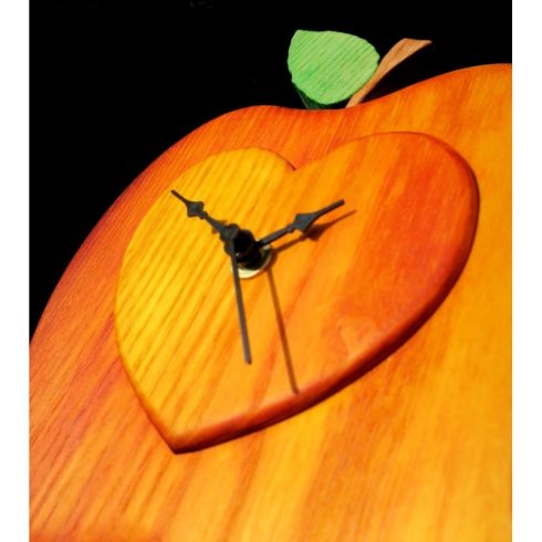 Szeretet alma falióra III. (Ap_19-014)