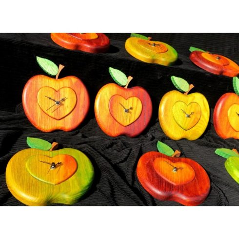 Szeretet alma falióra III. (Ap_19-014)