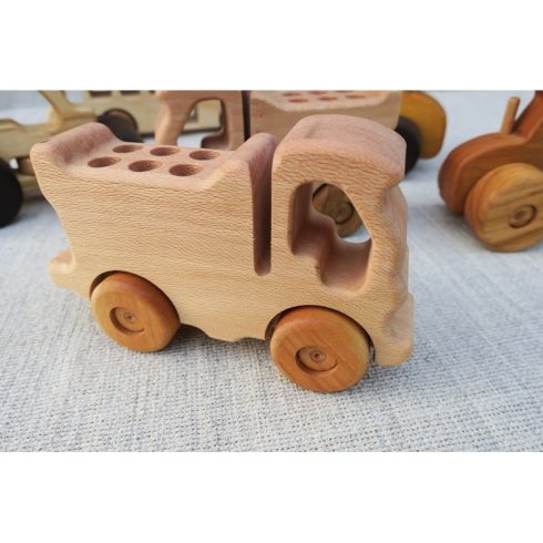 Tolltartós teherautó