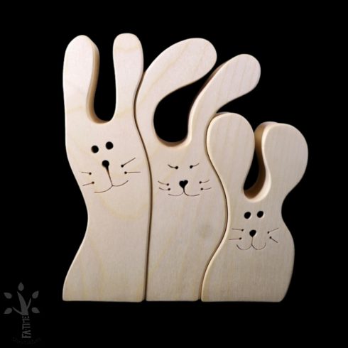 Boldog  fehér nyuszicsalád  3 (FNYCS3)