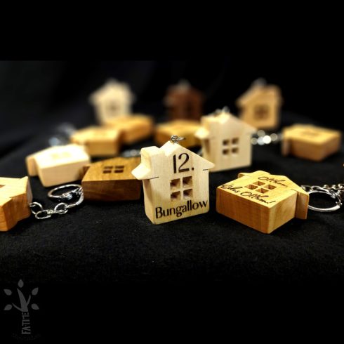 Kis ház kulcstartó