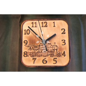 Mozdonyos falióra Gőzös (nagy) (Kg2)