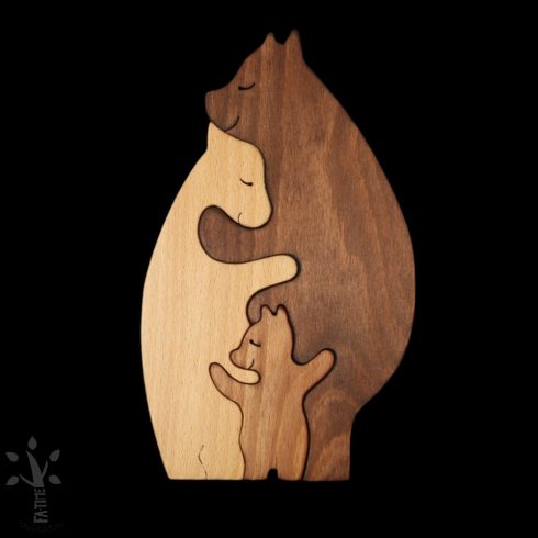Wooden bear family with 1 cub – handcrafted gift with engraving option