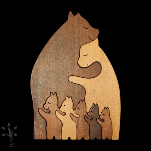 Bear Family with 5 baby bears