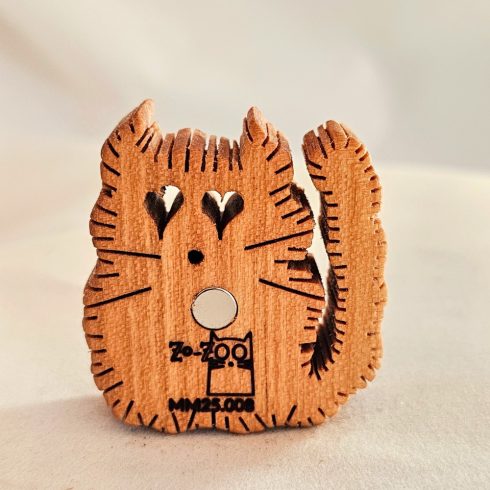 Zo-ZOO World Furry Cat Wooden Magnet – Scroll Saw Handmade Animal Figure