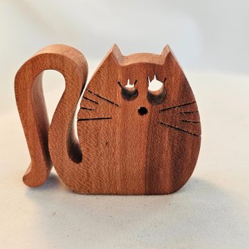 Zo-ZOO World  Cat Wooden Magnet – Scroll Saw Handmade Animal Figure