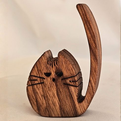 Zo-ZOO World  Cat Wooden Magnet – Scroll Saw Handmade Animal Figure
