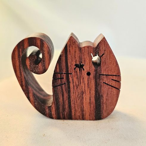 Zo-ZOO World  Cat Wooden Magnet – Scroll Saw Handmade Animal Figure