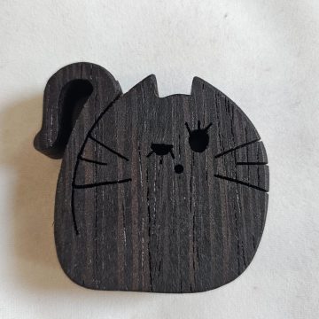 Zo-ZOO World  Cat Wooden Magnet – Scroll Saw Handmade Animal Figure
