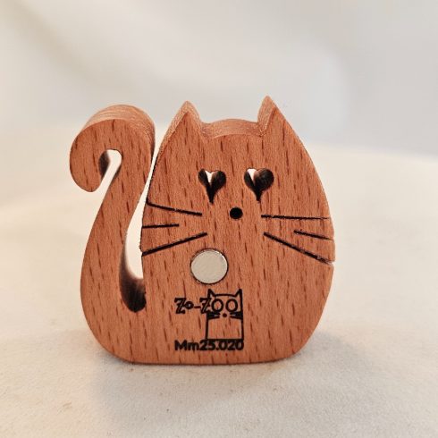 Zo-ZOO World  Cat Wooden Magnet – Scroll Saw Handmade Animal Figure