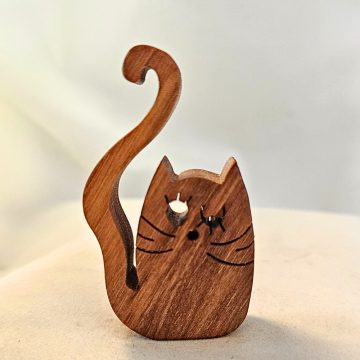 Zo-ZOO World  Cat Wooden Magnet – Scroll Saw Handmade Animal Figure