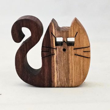 Zo-ZOO World  Cat Wooden Magnet – Scroll Saw Handmade Animal Figure