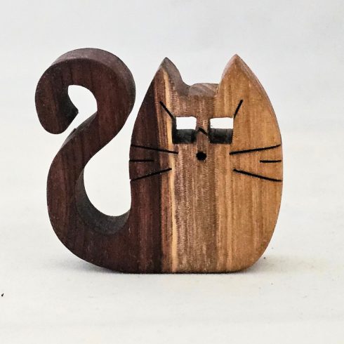 Zo-ZOO World  Cat Wooden Magnet – Scroll Saw Handmade Animal Figure