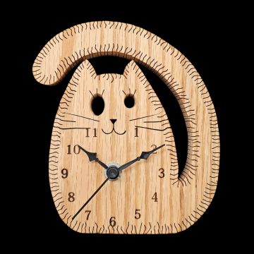 Cat-shaped wooden wall clock – unique wooden cat decor/Cat-shaped wooden wall clock made of beech wood, table and wall mounted