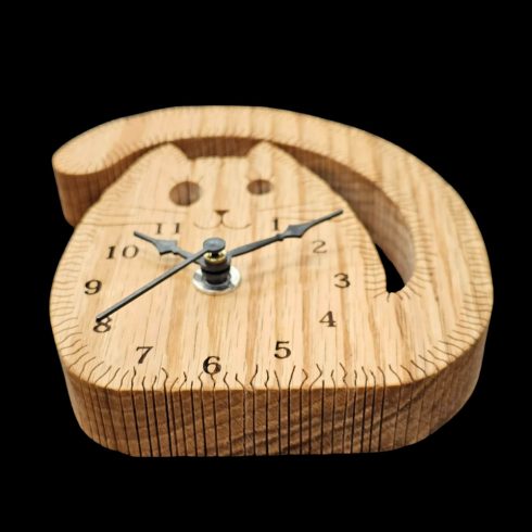 Cat-shaped wooden wall clock – unique wooden cat decor/Cat-shaped wooden wall clock made of beech wood, table and wall mounted