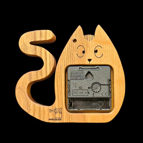 Katzenförmige Holz-Wanduhr – Natürlicher Charme trifft verspielte Eleganz (MMO.26.009)