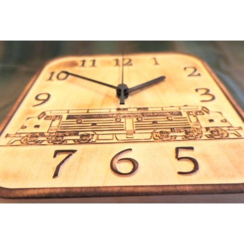 Nohab mozdonyos falióra (nagy) (NN1)