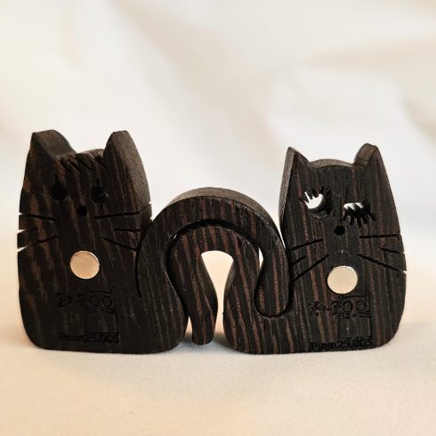 Zo-ZOO World  kitten couple  Wooden Magnet – Scroll Saw Handmade Animal Figure