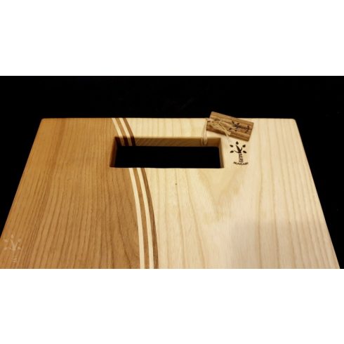 Szögletes vágódeszka (SZVD-004)