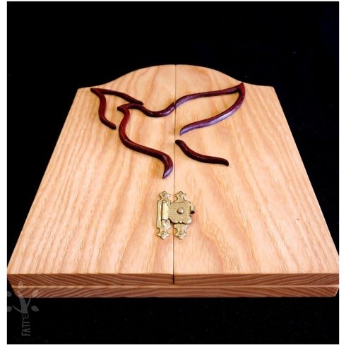 Asztali szárnyas oltár 