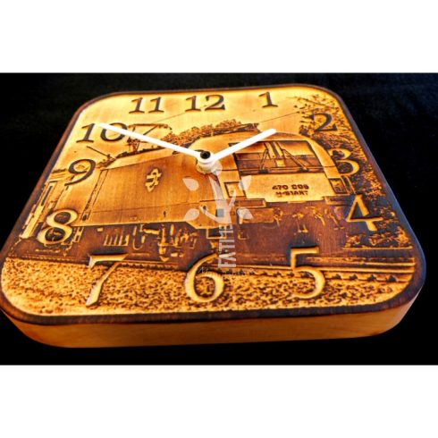 Mozdonyos falióra - Taurus (V47_19-083)